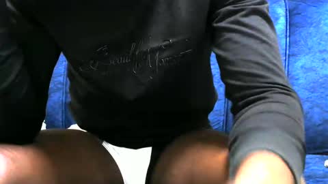 handsome king online show from January 7, 2025, 8:10 pm