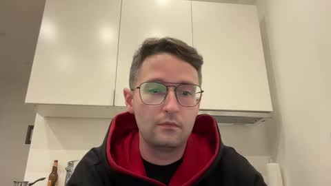 Sasha online show from November 6, 2025, 4:19 pm