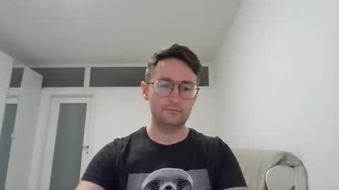 Sasha online show from November 12, 2025, 2:39 pm