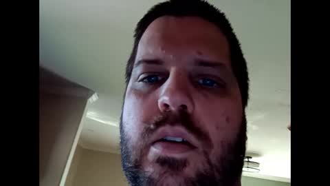 handsomedaddy198923 online show from October 6, 2025, 5:32 pm