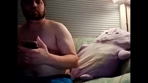 handsomedaddy198923 online show from November 2, 2025, 7:00 am