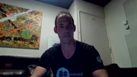 handsomeguy4ever online show from September 28, 2025, 8:03 pm