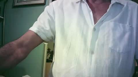 handymanforyou177322 online show from October 10, 2025, 9:47 pm