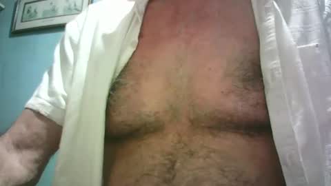 handymanforyou177322 online show from December 14, 2025, 12:05 am