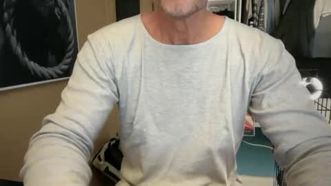 hanky online show from December 23, 2024, 9:05 am