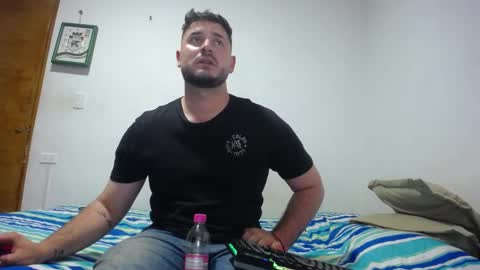 Snapshot of hankprettyboy chatting on December 21, 2024, 1:47 am HANK online show from December 21, 2024, 1:47 am