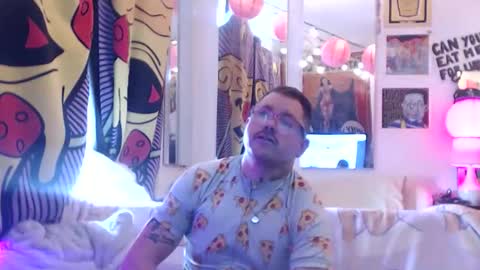 hank rams online show from April 15, 2026, 2:35 pm