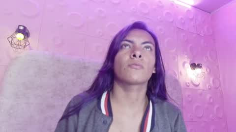 Hanna online show from November 7, 2025, 11:27 pm