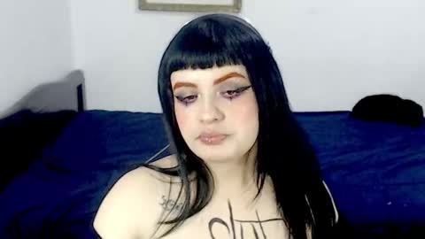 JUANA online show from October 3, 2025, 7:16 am