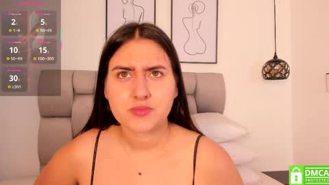 hanna__evans_ online show from April 10, 2026, 11:48 am