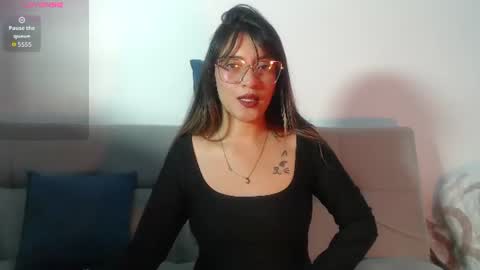 Hanna  online show from June 13, 2026, 9:35 pm
