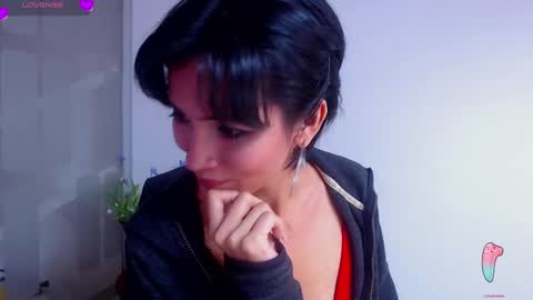 Sara online show from February 13, 2025, 7:42 pm