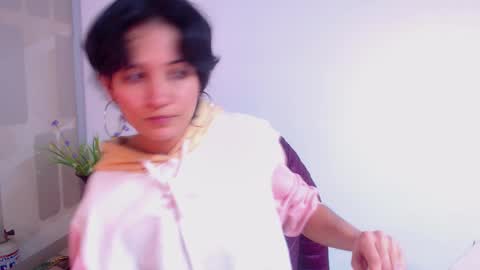 Sara online show from March 6, 2025, 4:17 pm