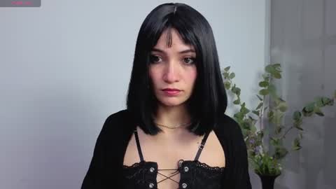 Snapshot of hanna_chloe chatting on July 26, 2026, 1:40 pm Sara online show from July 26, 2026, 1:40 pm