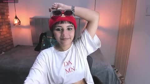 Snapshot of hanna_clark__ chatting on May 22, 2026, 2:44 pm Hanna clark online show from May 22, 2026, 2:44 pm
