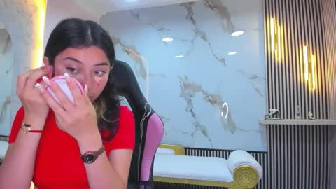 Hanna online show from September 19, 2025, 6:30 pm