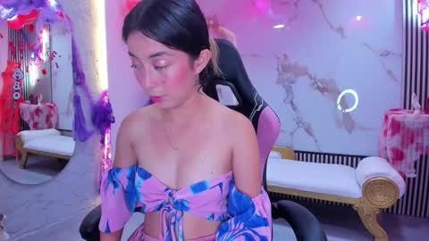 Hanna online show from October 4, 2025, 6:39 pm