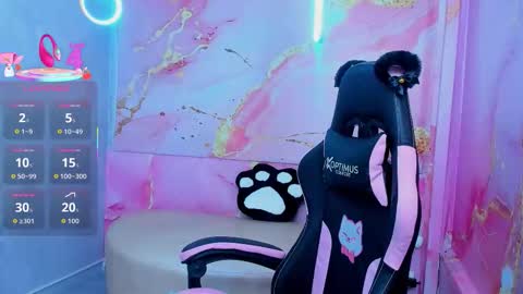 Hanna online show from November 18, 2025, 6:45 pm