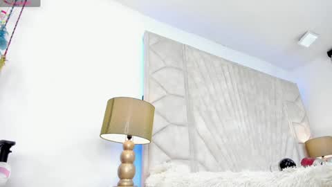 Snapshot of hanna_evanns_ chatting on December 8, 2024, 3:10 am Hanna online show from December 8, 2024, 3:10 am