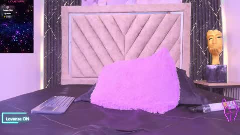 Snapshot of hanna_evanns_ chatting on October 2, 2025, 9:00 pm Hanna online show from October 2, 2025, 9:00 pm