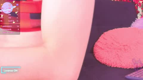 Snapshot of hanna_evanns_ chatting on October 22, 2025, 8:41 pm Hanna online show from October 22, 2025, 8:41 pm