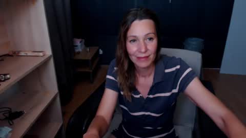 hanna_ha online show from June 23, 2026, 7:01 pm
