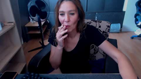 hanna_ha online show from July 12, 2026, 4:20 pm