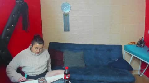 Hanna online show from September 12, 2025, 12:44 am