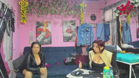 Snapshot of hanna_mature01 chatting on May 16, 2026, 12:15 pm Hanna online show from May 16, 2026, 12:15 pm