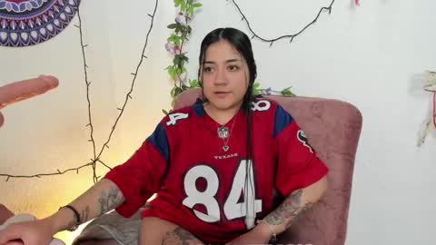 Camila online show from December 9, 2024, 10:41 pm