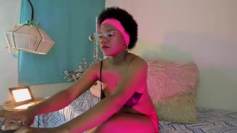 Hanna online show from October 3, 2025, 10:18 pm