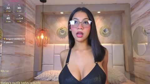 hanna_vic online show from April 25, 2026, 9:12 pm