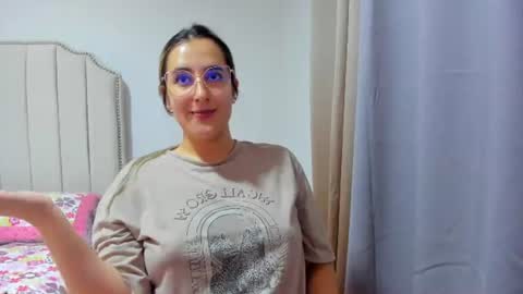 Hanna online show from July 7, 2026, 11:31 pm