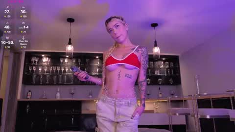 Snapshot of hannaconnor_ chatting on July 8, 2026, 10:47 pm Hanna Connor online show from July 8, 2026, 10:47 pm