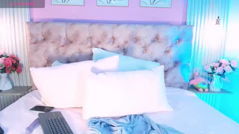 hannadanniels online show from February 10, 2026, 2:43 pm