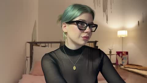 Hannah Allin online show from February 24, 2025, 9:41 pm