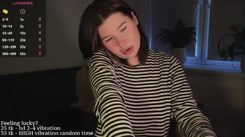 Snapshot of hannah_allin chatting on April 12, 2026, 12:43 pm Hannah Allin online show from April 12, 2026, 12:43 pm