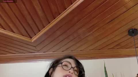 Snapshot of hannah_borbon_ chatting on November 15, 2025, 2:42 am Hannah online show from November 15, 2025, 2:42 am