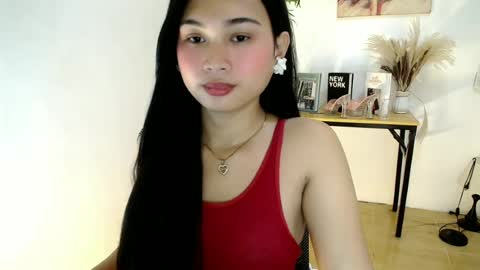 Snapshot of hannah_davis69 chatting on July 2, 2026, 2:44 am Alex online show from July 2, 2026, 2:44 am