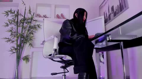 Snapshot of hannah_hcb chatting on January 19, 2026, 10:08 am HANNAH HOWELL online show from January 19, 2026, 10:08 am