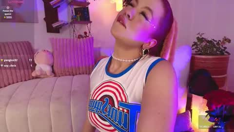 hannah_lovee online show from February 19, 2025, 6:33 am