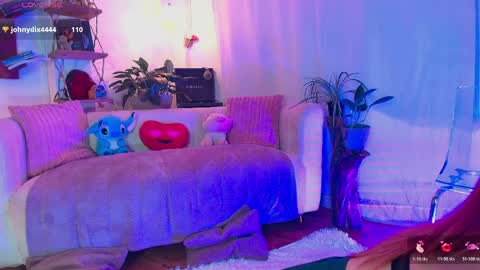 hannah_lovee online show from April 9, 2026, 3:06 am