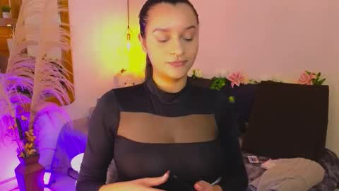 Hannah Williams online show from January 6, 2026, 10:01 pm