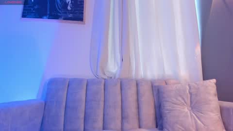 Hannah  online show from December 16, 2024, 8:05 pm