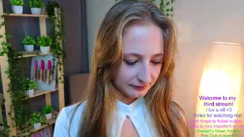 Snapshot of hannahflowerer chatting on July 20, 2026, 9:28 pm SuperHotHannah3 online show from July 20, 2026, 9:28 pm