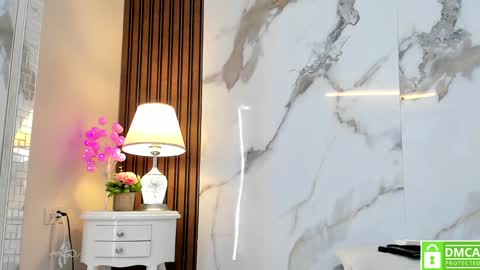 Hannahill69 online show from February 5, 2025, 11:02 am