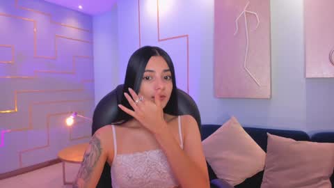 HANNAH J online show from February 6, 2025, 12:54 am