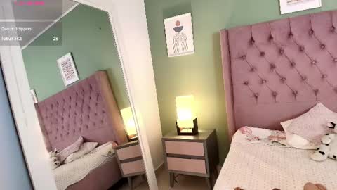 Snapshot of hannahope_ chatting on July 2, 2026, 5:30 pm hanna online show from July 2, 2026, 5:30 pm