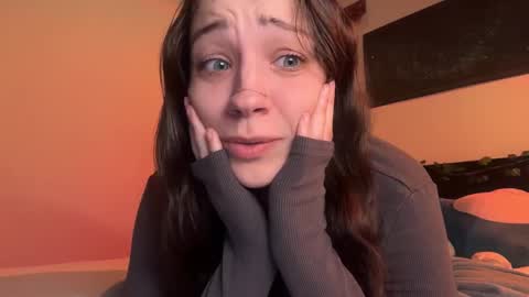 Hannah Taylor online show from March 6, 2026, 1:46 am