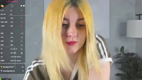 Hanna online show from July 14, 2026, 2:05 am